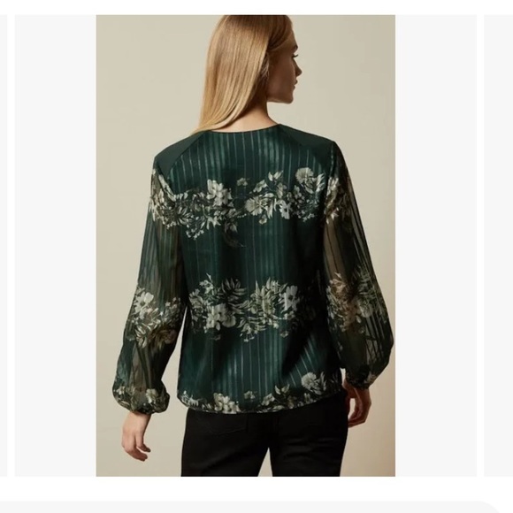 TED BAKER Eveliin Green Floral Blouse with Metallic Threads and sheer sleeves 2 - Picture 6 of 11